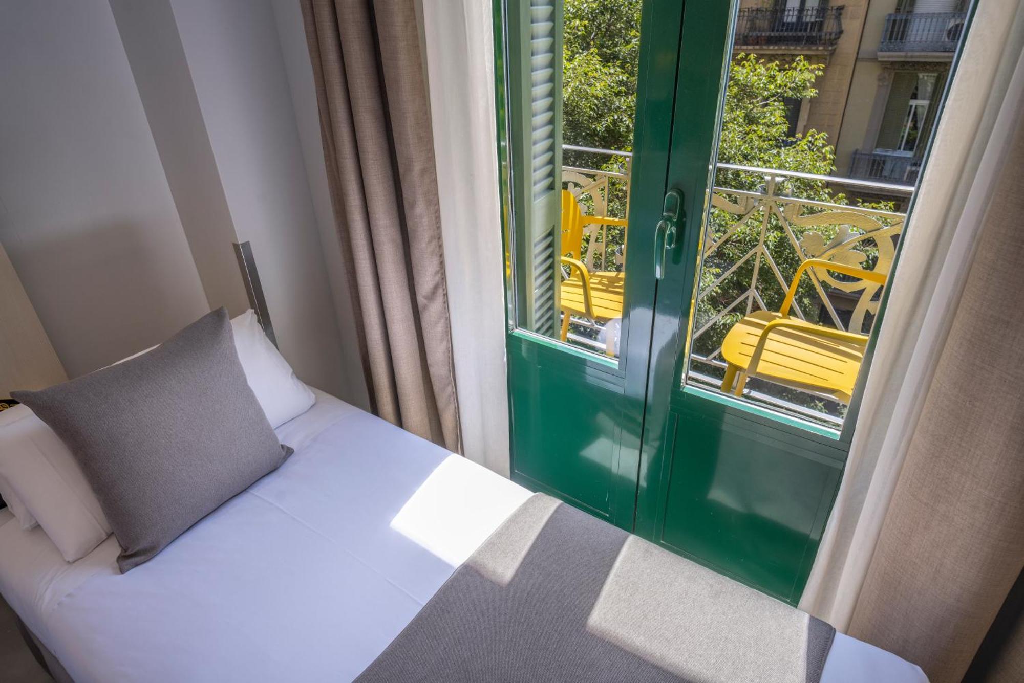 Serhs Carlit Boutique Hotel Barcelona Exterior foto