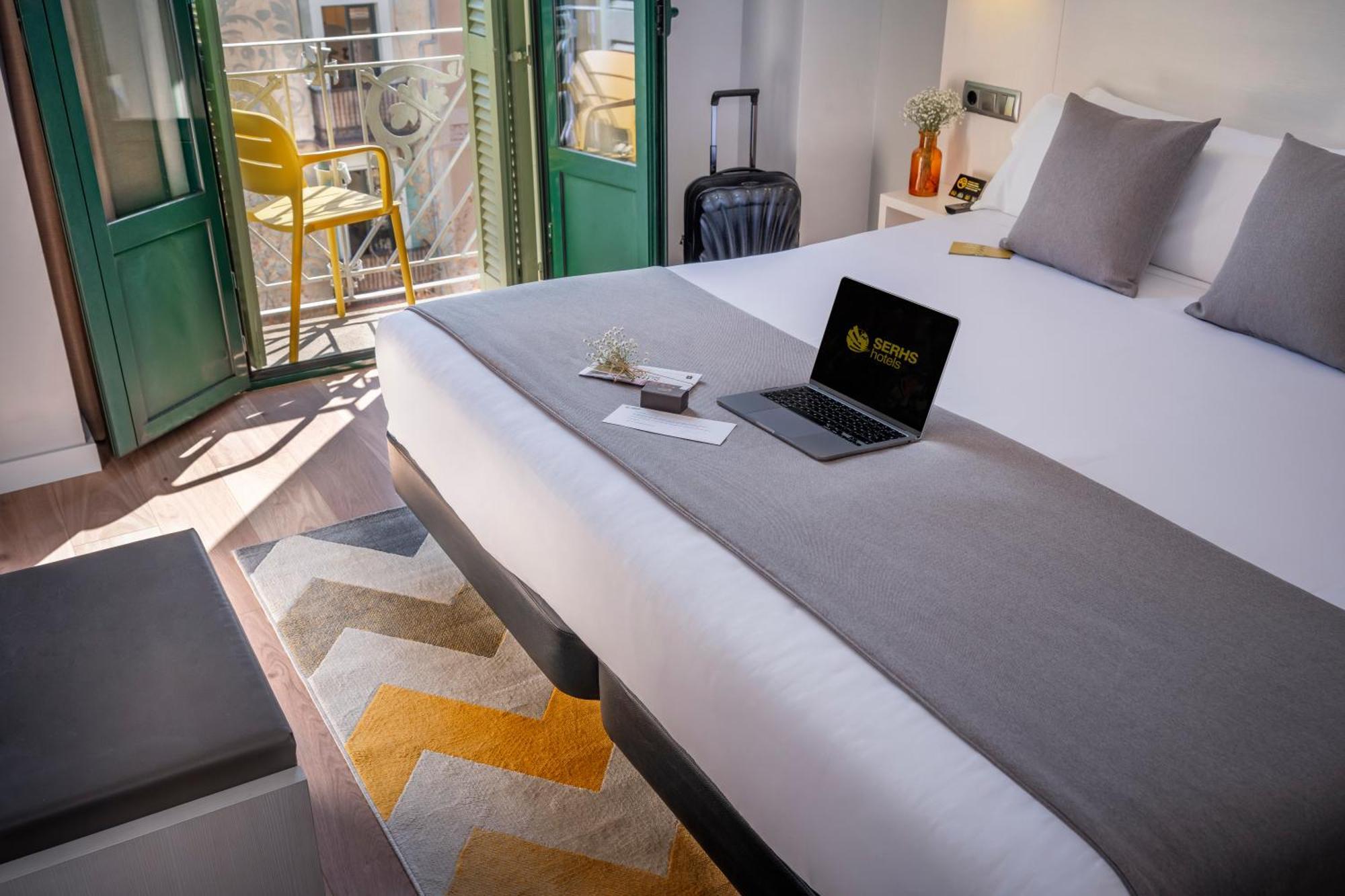 Serhs Carlit Boutique Hotel Barcelona Exterior foto